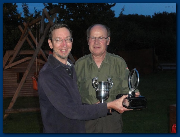 600x449 pixels (88K)